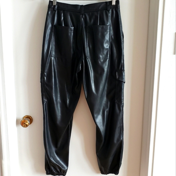 Shine Star Collection Faux Leather Painter Style Pants Synched Ankles W Med.NWT - Picture 2 of 11